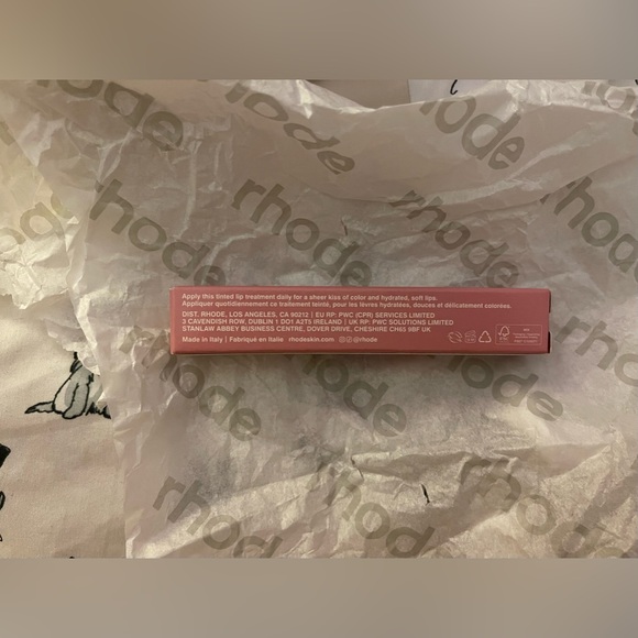 Rhode Peptide Lip Tint in shade Ribbon - Picture 4 of 7